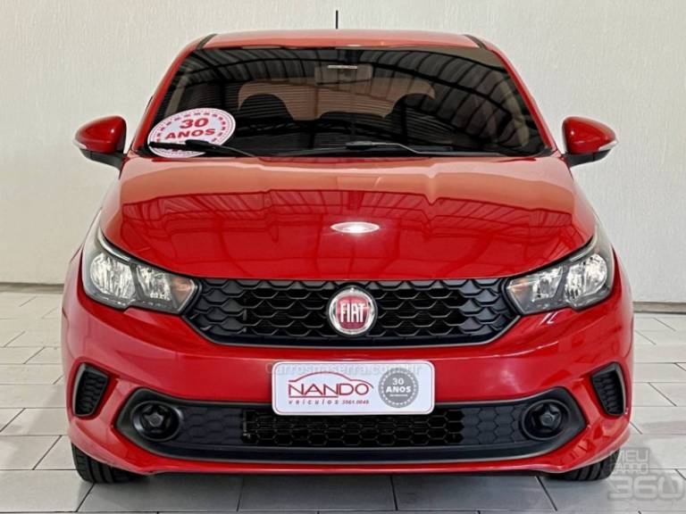 FIAT - ARGO - 2018/2019 - Vermelha - R$ 54.900,00