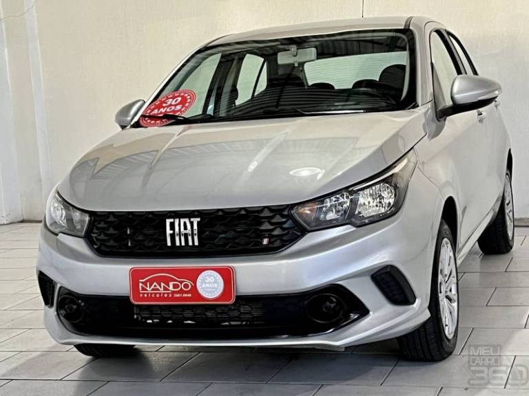 FIAT - ARGO - 2021/2022 - Prata - R$ 58.900,00